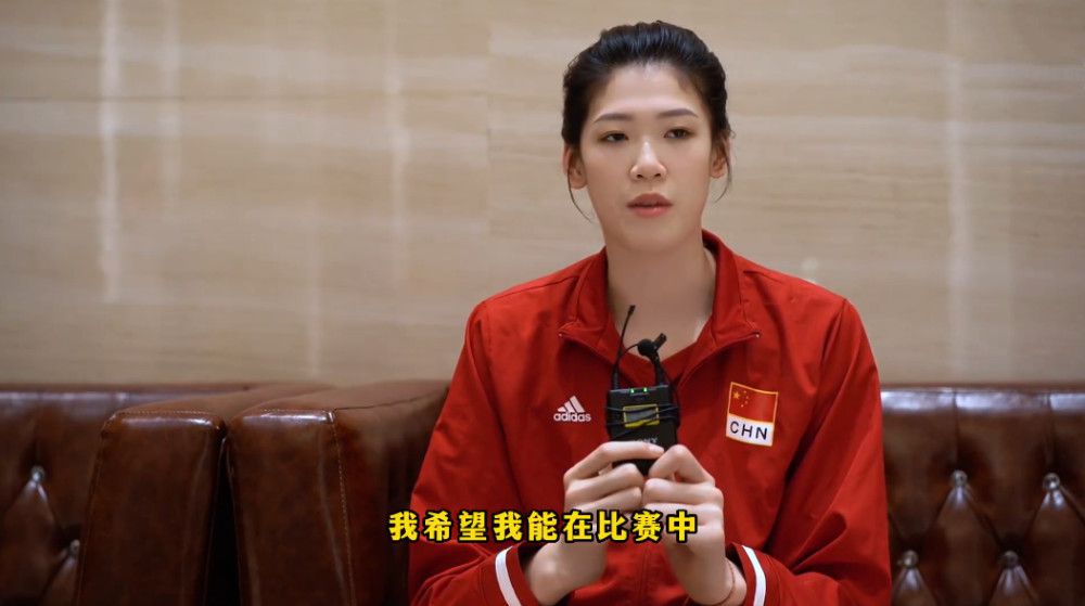 阿美（温碧霞 饰）在无意当中成了一宗珠宝掳掠案的目击者，窃匪头头罗伊（张耀扬 饰）趁乱将一条价值连城的钻石项链放进了阿美的包里，在这个节骨眼上，阿美得知本身的男朋友在缅甸仰光遭到了绑匪绑架，绑匪要求阿美在三天以内交出二十万美金的赎金，不然她的男朋友就将人命不保。阿美决议操纵手上的钻石项链。何处厢，钻石项链的主人找到了罗伊，号令他在五天以内找到项链的着落，就如许，